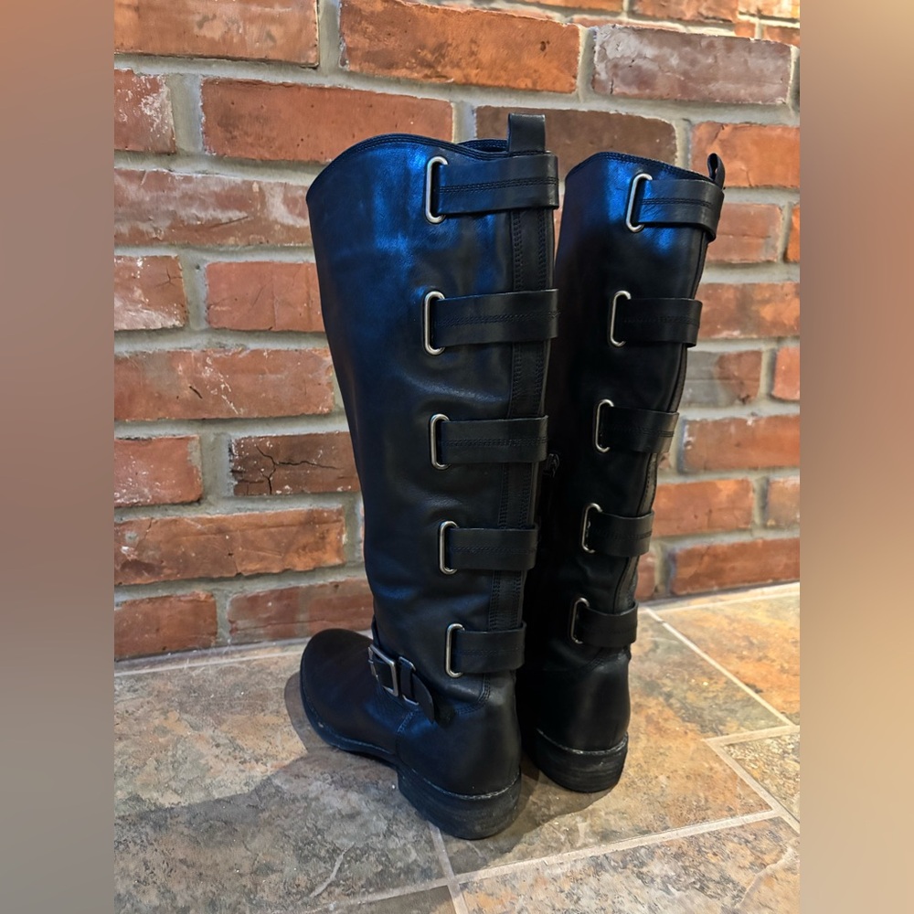Black Leather Boots